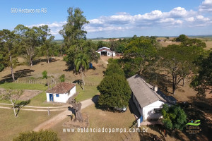 Os Serranos - Madrugada [VDownloader].00_10_15_05.Quadro128_f6a709e80381dc916c2c8dd313bd1670ad69e5f3.jpg